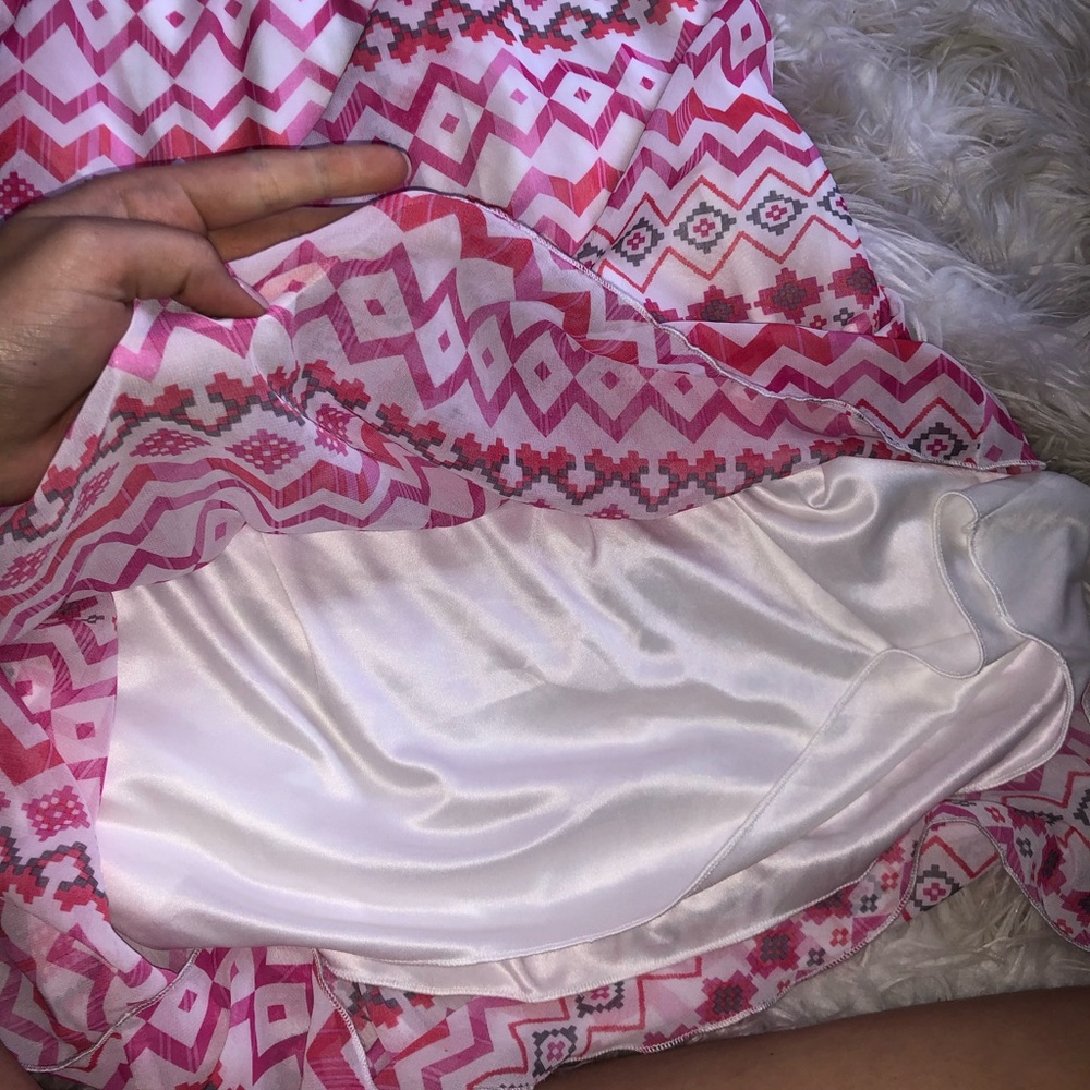 Pink Pattern Dress - Picture 4 of 4
